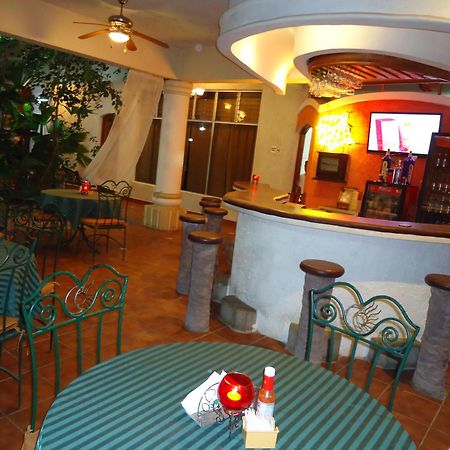 Hotel Quinta Maya فلوريس المظهر الخارجي الصورة