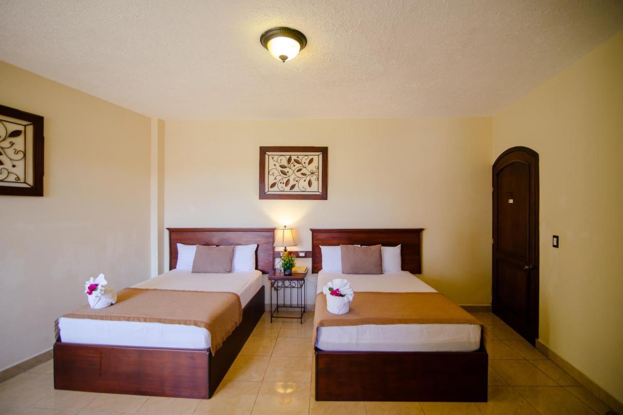 Hotel Quinta Maya فلوريس المظهر الخارجي الصورة
