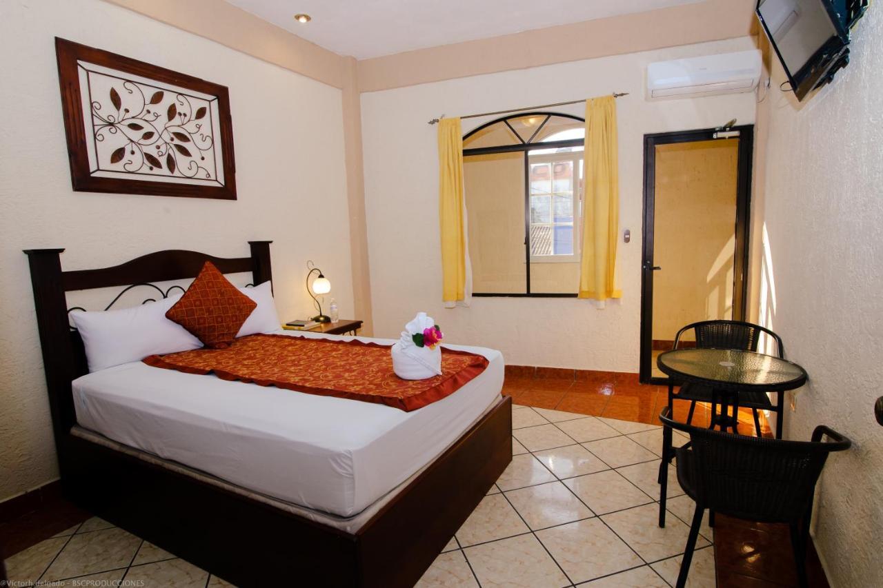 Hotel Quinta Maya فلوريس المظهر الخارجي الصورة