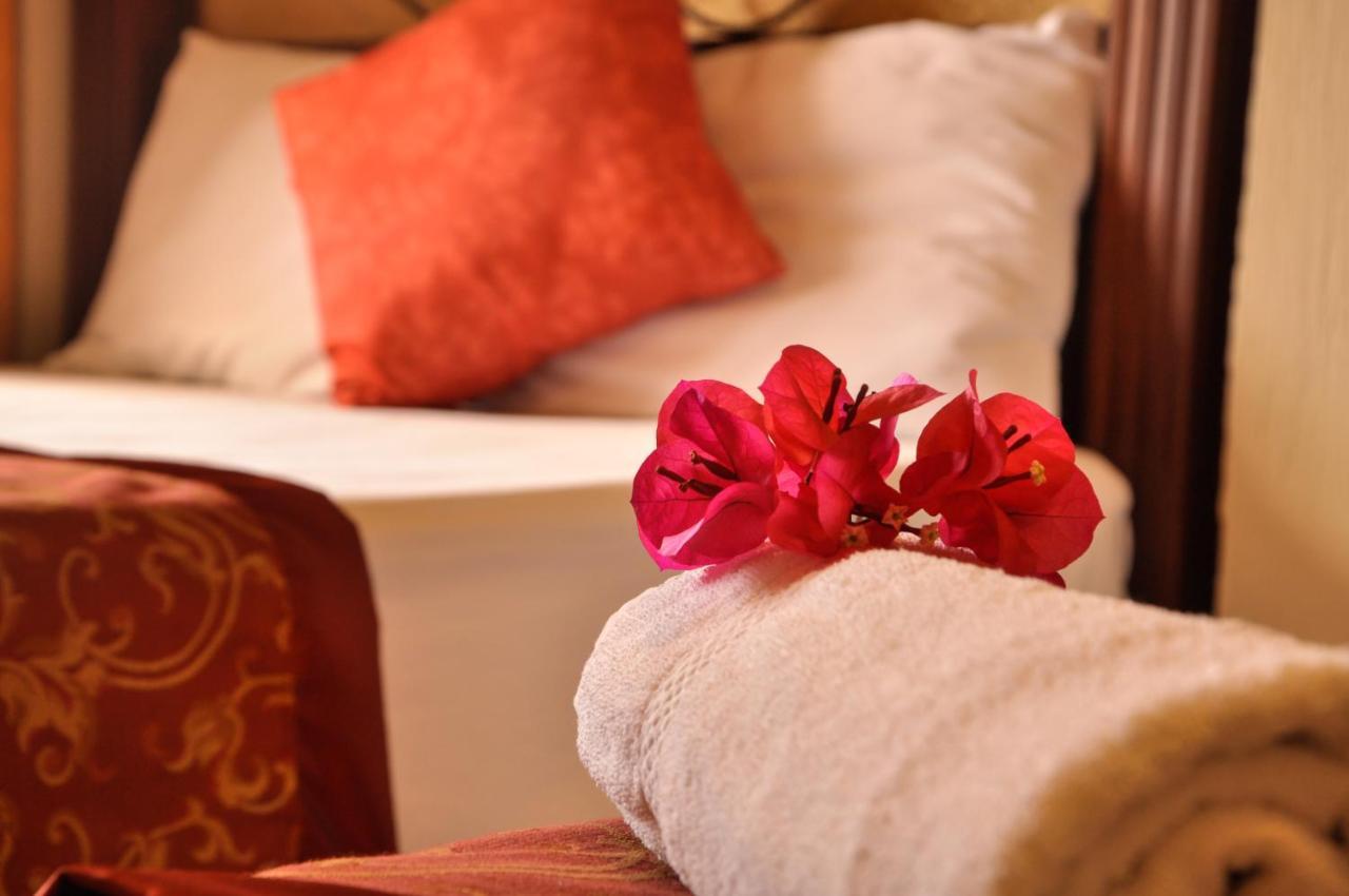 Hotel Quinta Maya فلوريس المظهر الخارجي الصورة
