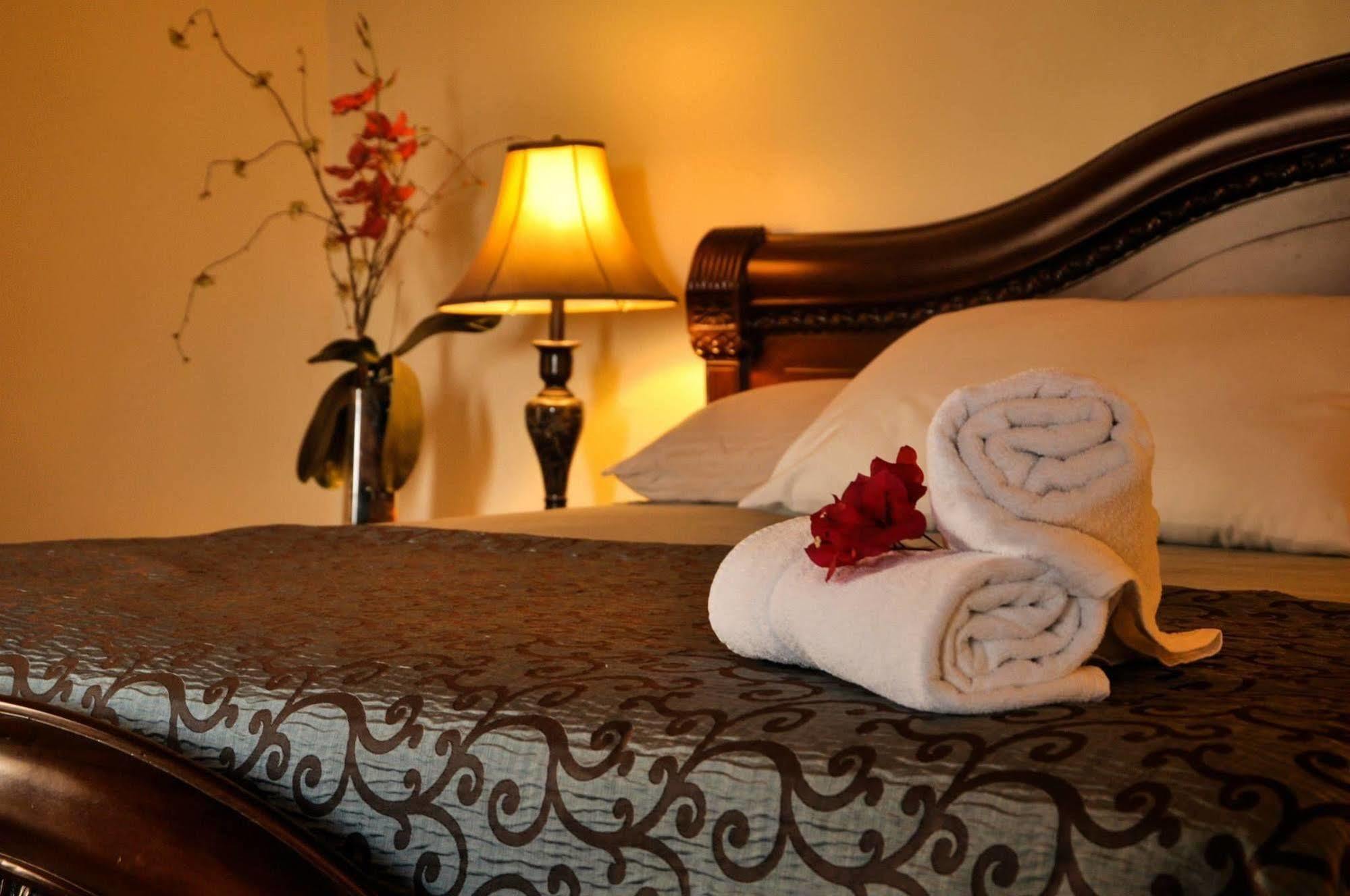 Hotel Quinta Maya فلوريس المظهر الخارجي الصورة