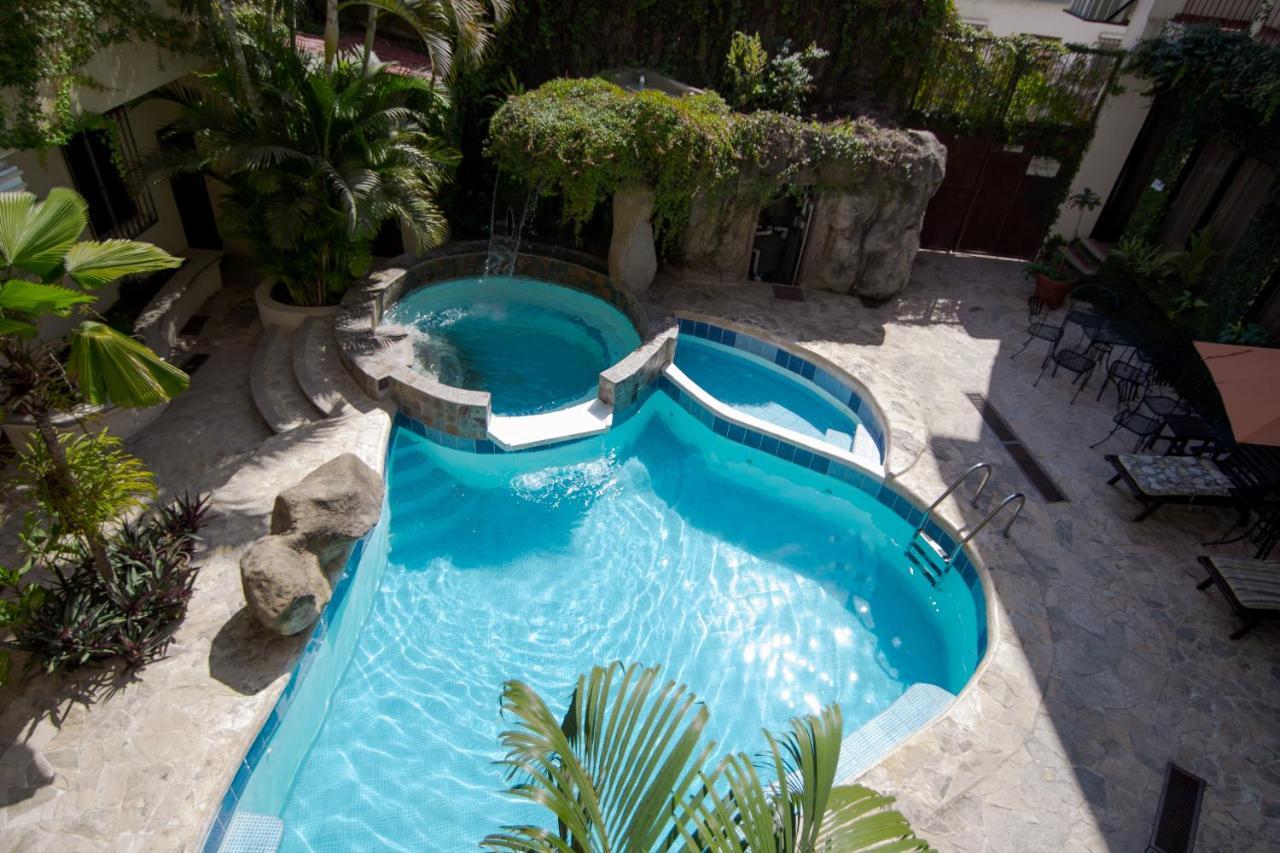 Hotel Quinta Maya فلوريس المظهر الخارجي الصورة